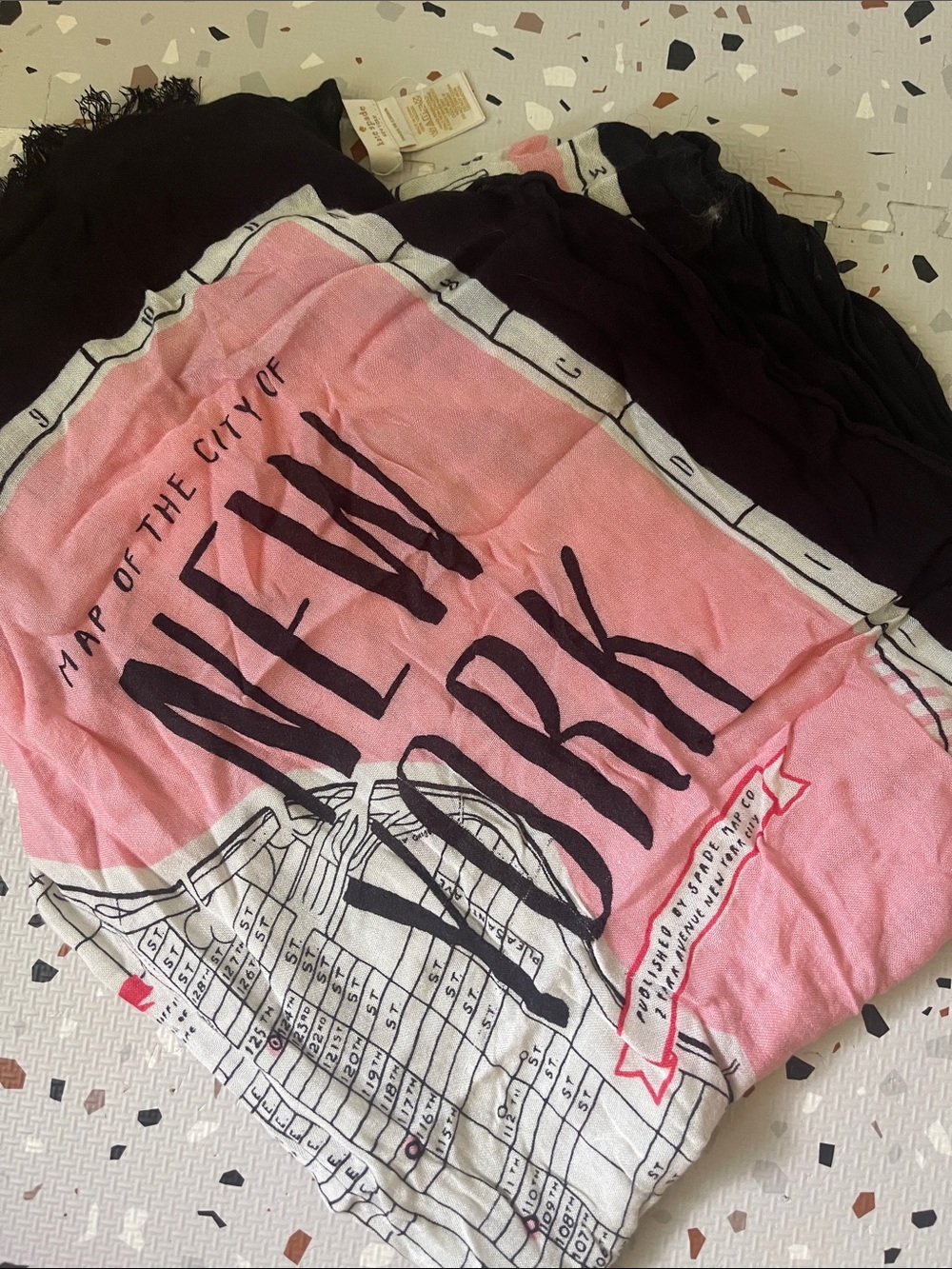 Women's Pink 'New York' Printed scarf / Wrap
